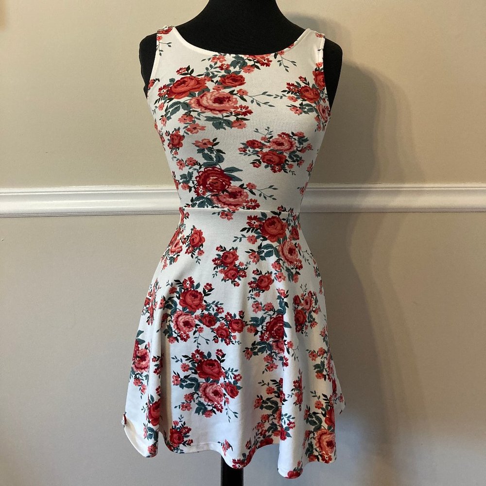 H&M Divided White Skater Dress w/ Rose Print